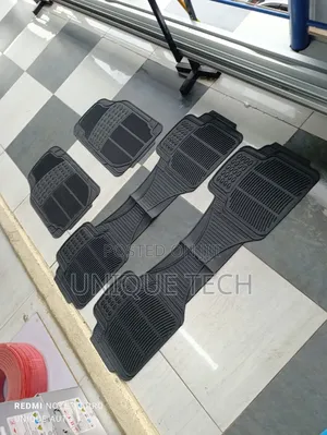 Protective Rubber Floor Mats for 7-Seater Cars