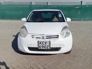 Toyota Passo 2012 White