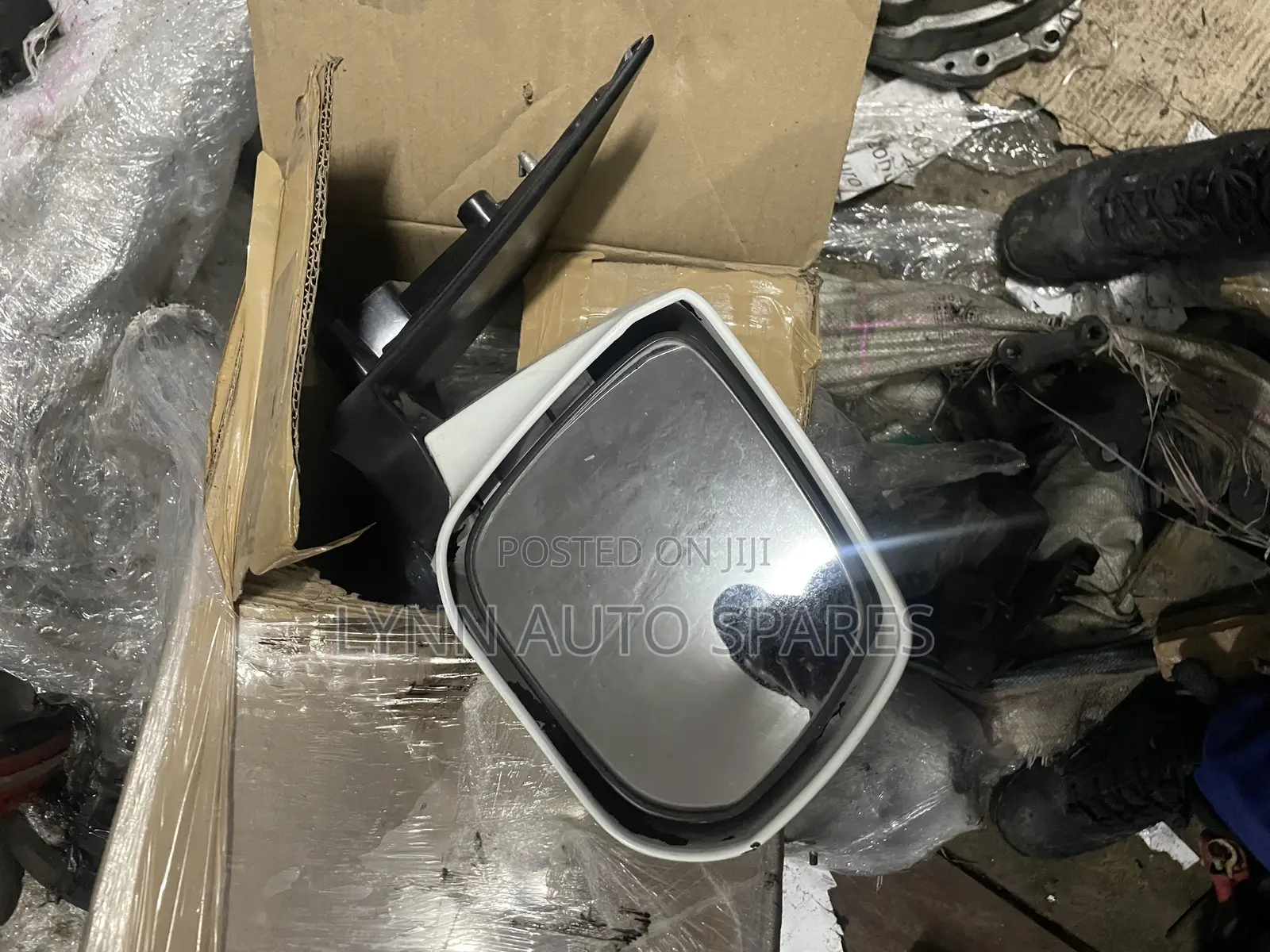 Isuzu Dmax Old Model Side Mirror
