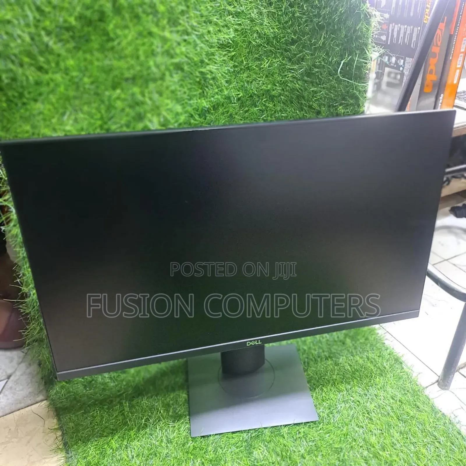 Dell 27" Inches TFT Screen