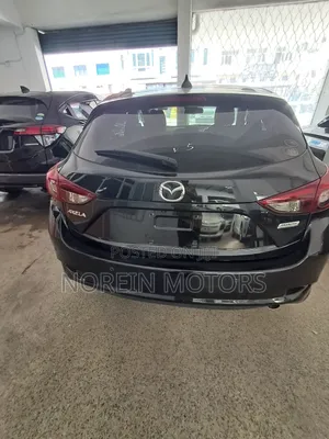 Mazda Axela 2017 Black