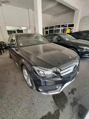 Mercedes-Benz C200 2017 Black