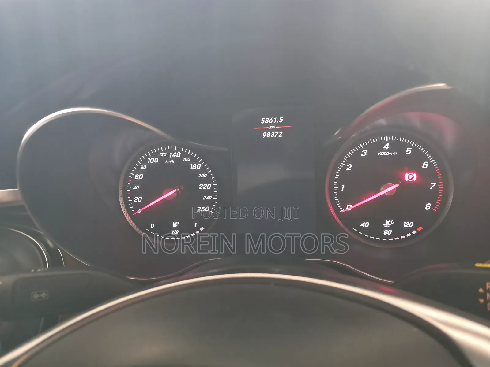 Mercedes-Benz C200 2017 Black