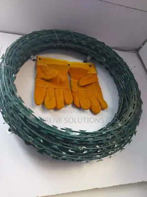 8M Green Electric Fence Razor Wire