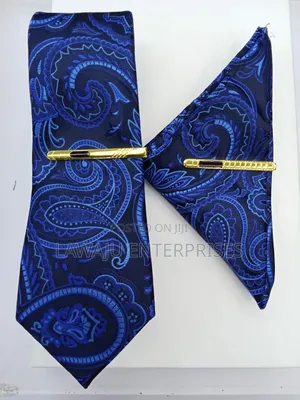 Royal Blue Men's Tie With Pocket Square