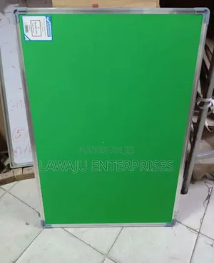 Green 4ft*3ft Pin Board