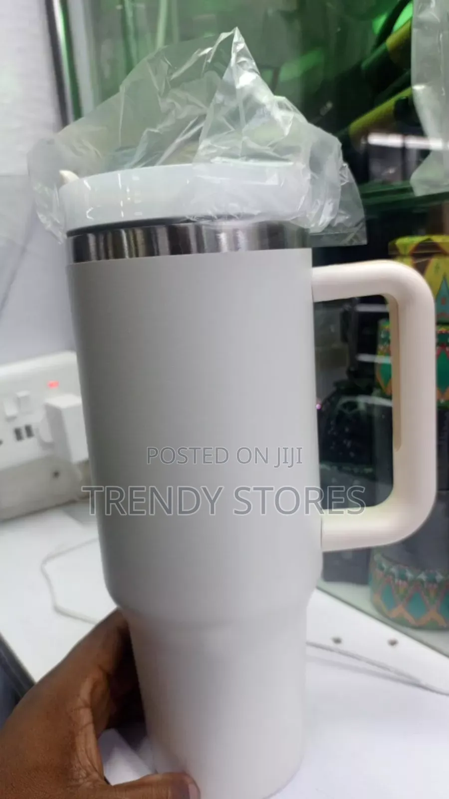 White Stainless Steel Insulated Thermo Cup