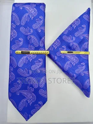 Blue Pattern Men's Tie With Pocket Square