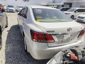 Toyota Premio 2017 White