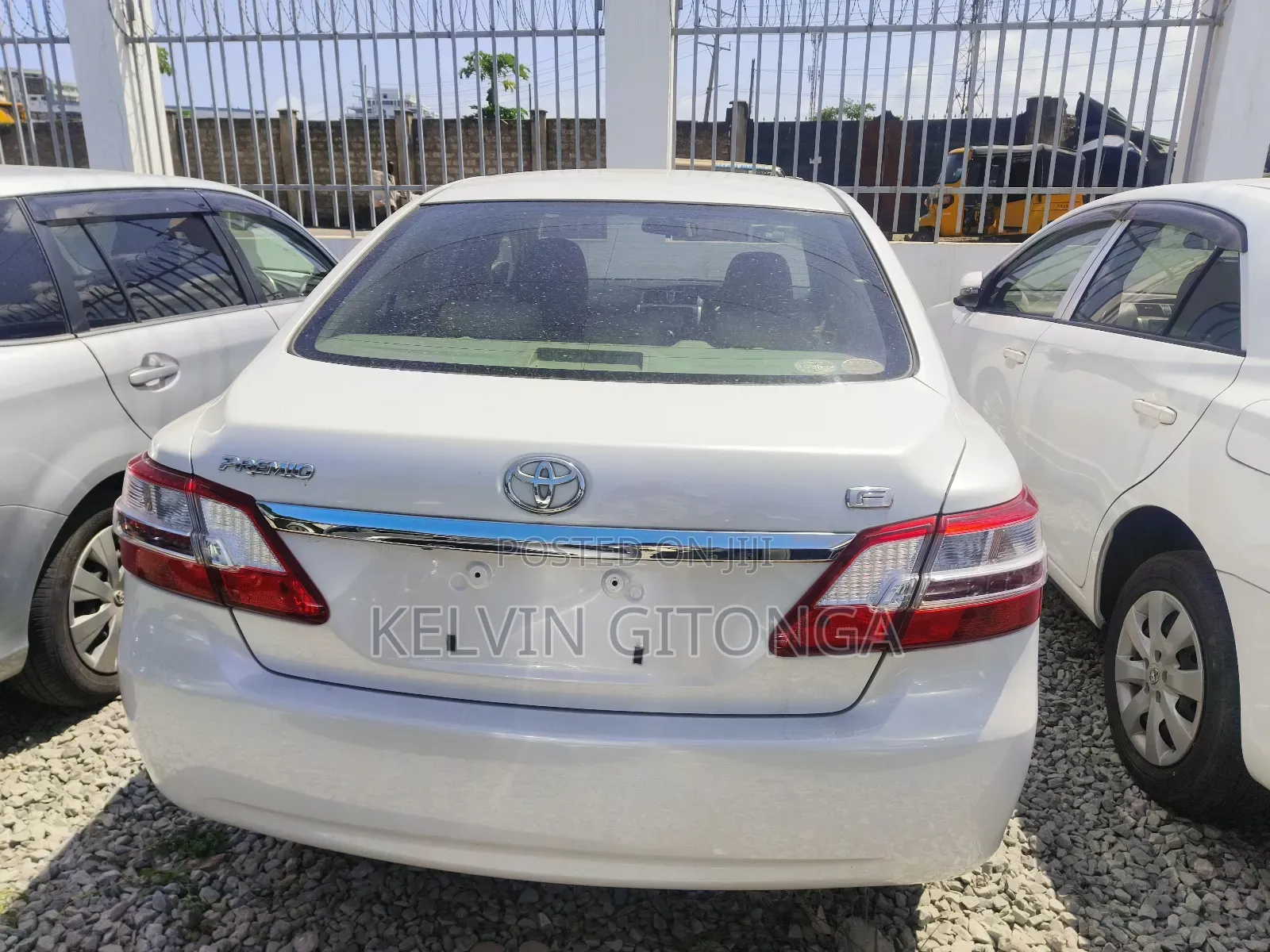 Toyota Premio 2017 White