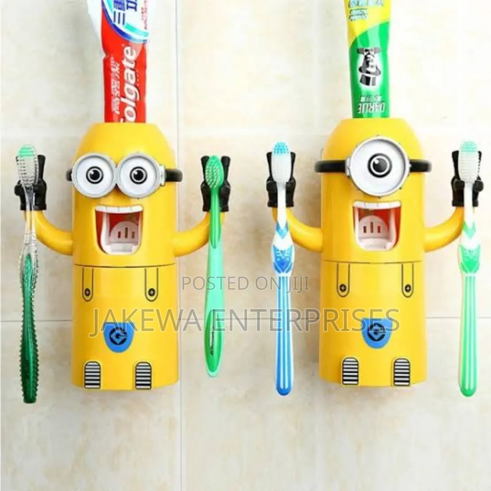 Minions Automatic Toothpaste Dispenser Kid Toothbrush Holder