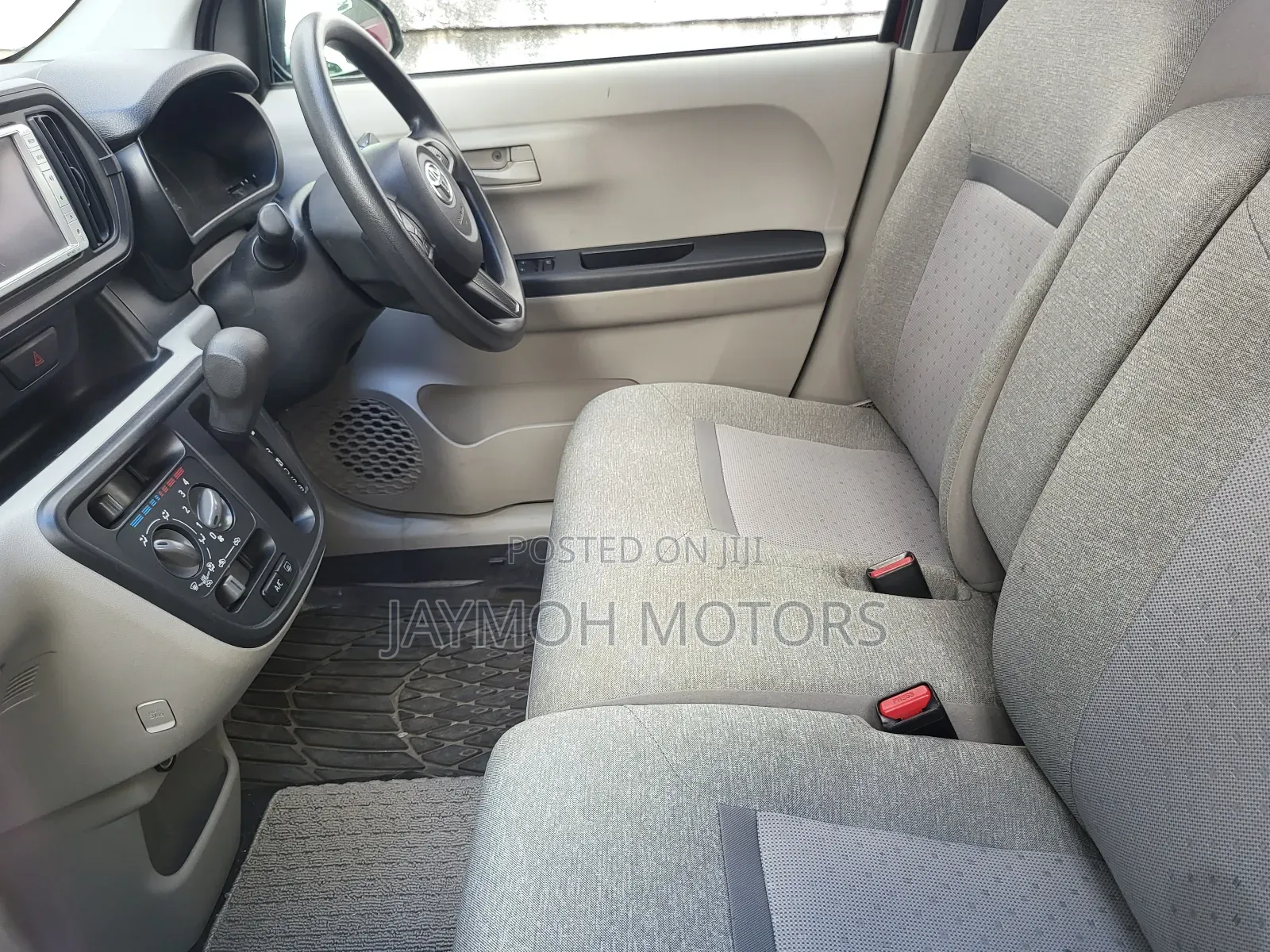 Toyota Passo 2017 Red
