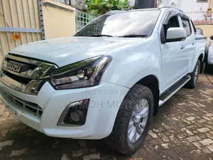 Isuzu D-MAX 2021 White