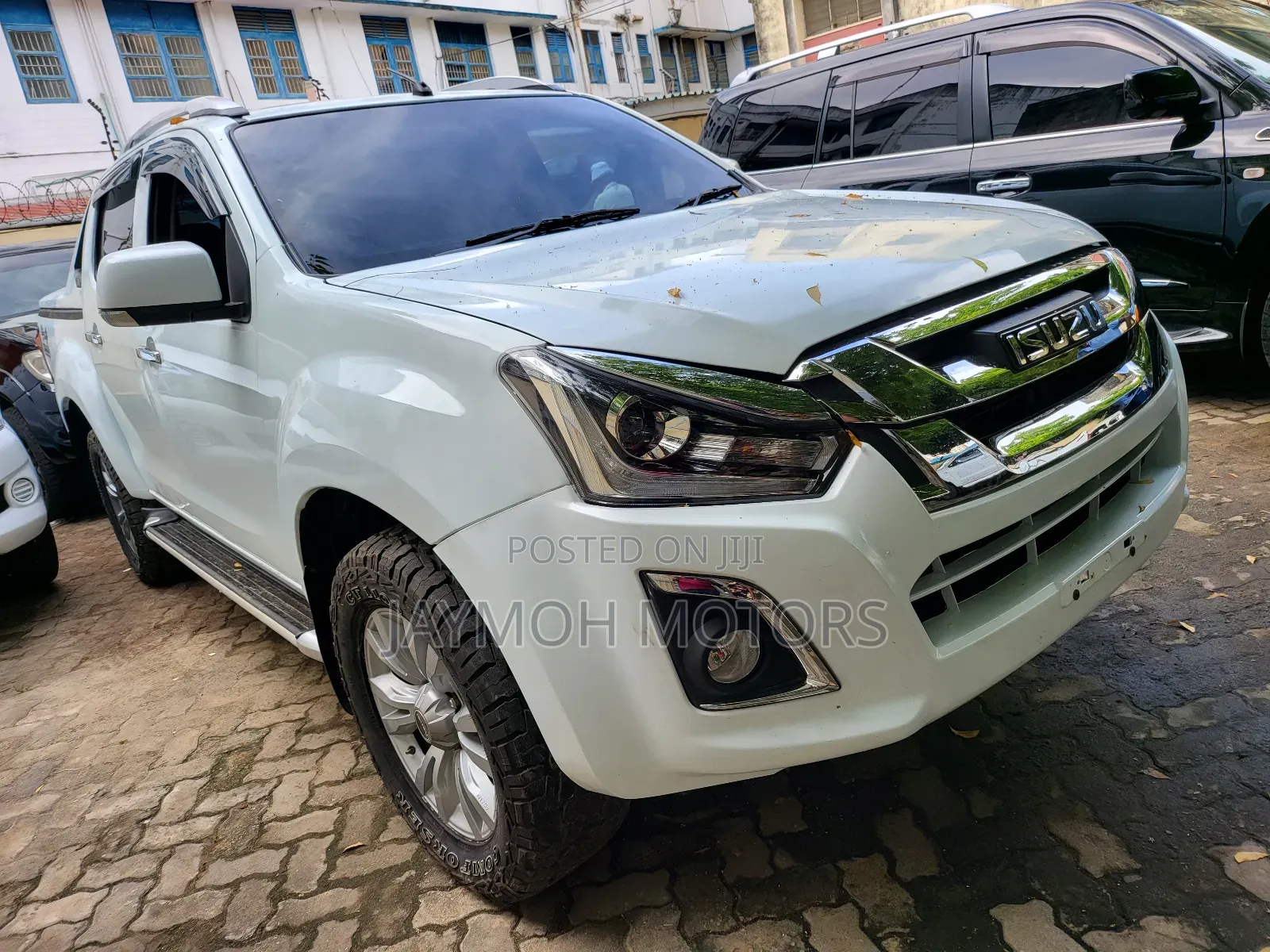 Isuzu D-MAX 2021 White