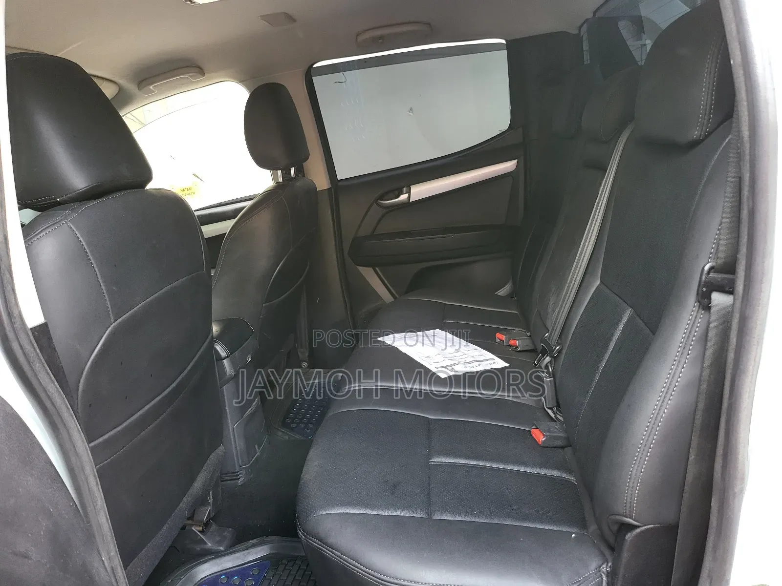 Isuzu D-MAX 2021 White