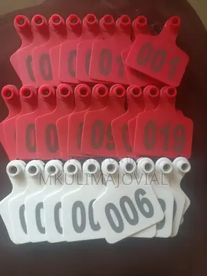 100-Pack Sheep/Goat Ear Tags -Numbered