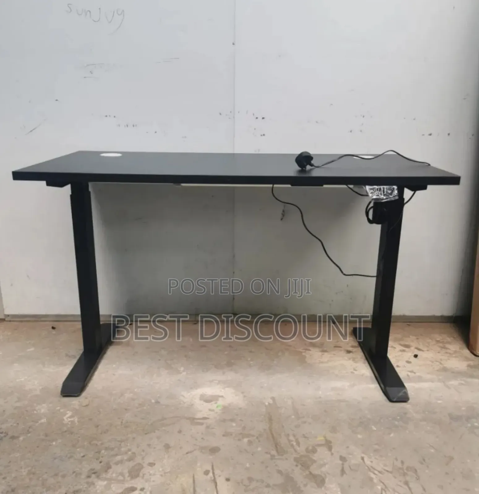 Gamming Electric Adjustable Desk (1.4 M)