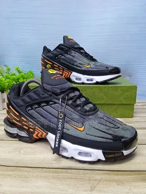 Nike Air Max TN Plus Sneakers