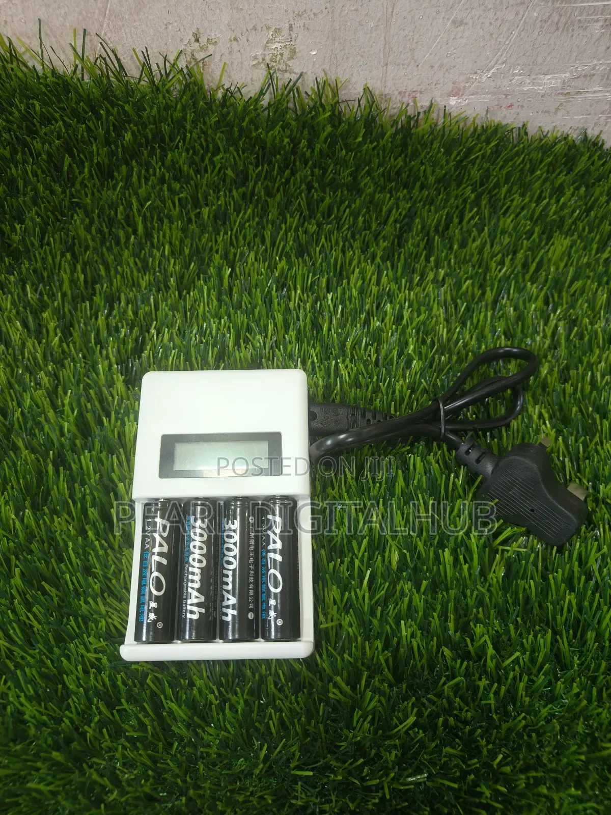 4 Palo Battery+ LCD Display Charger