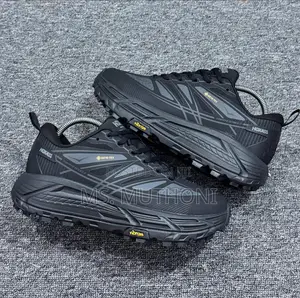Hoka Goretex 40-45