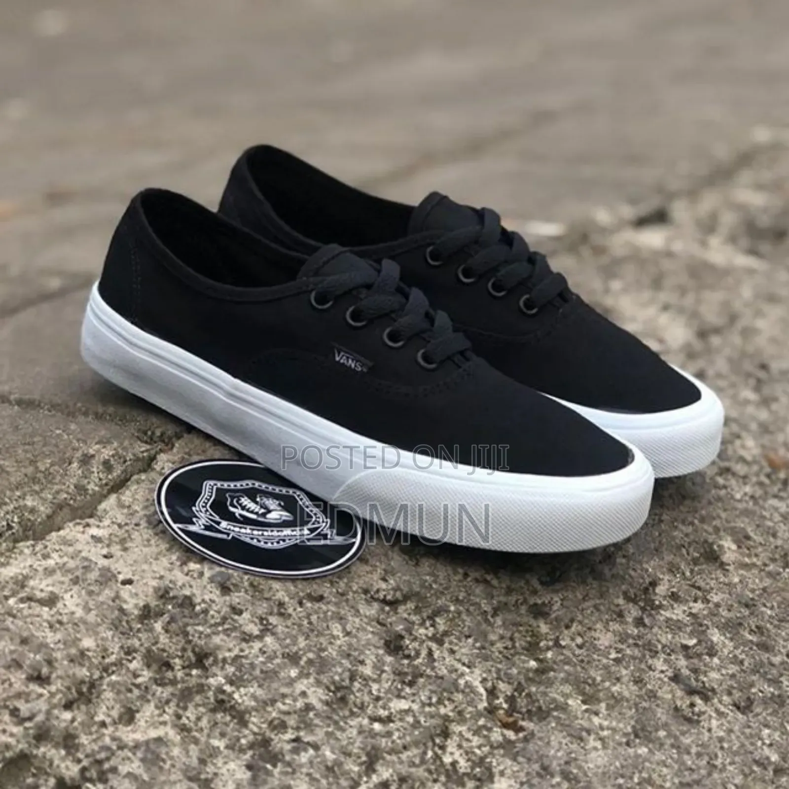 Black White Vans