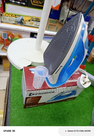 Steam Iron/Iron Box Steam