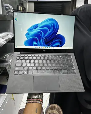 Laptop Dell XPS 13 (9360) 16GB Intel Core I5 SSD 512GB