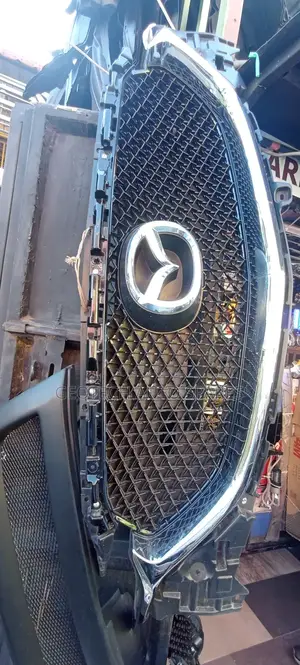 Mazda Cx5 2018 Front Grill