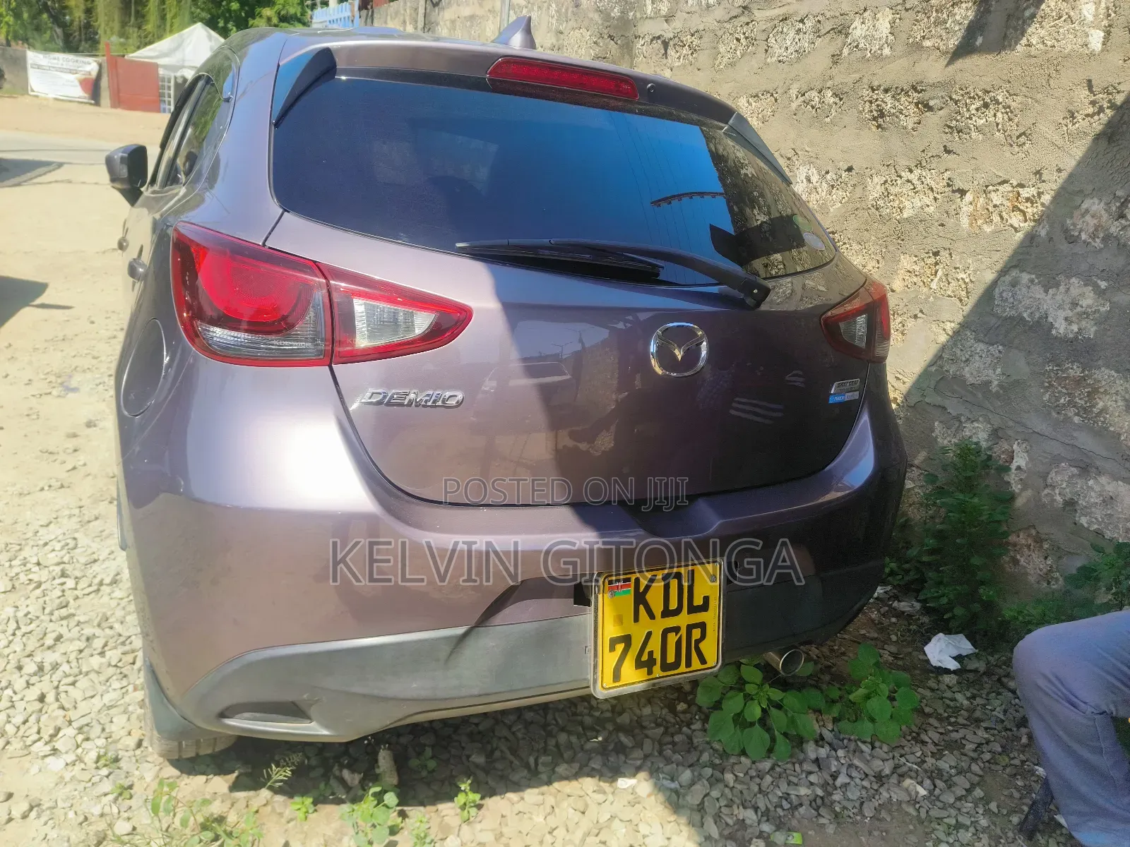 Mazda Demio 2016 Pink
