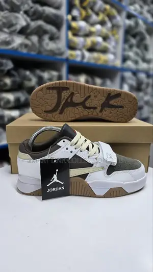 Travis Scott X Jordan Jumpman