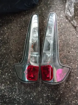 Nissan Days 2013 Taillight (Clear)