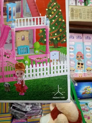 285pc Villa Christmas Doll House