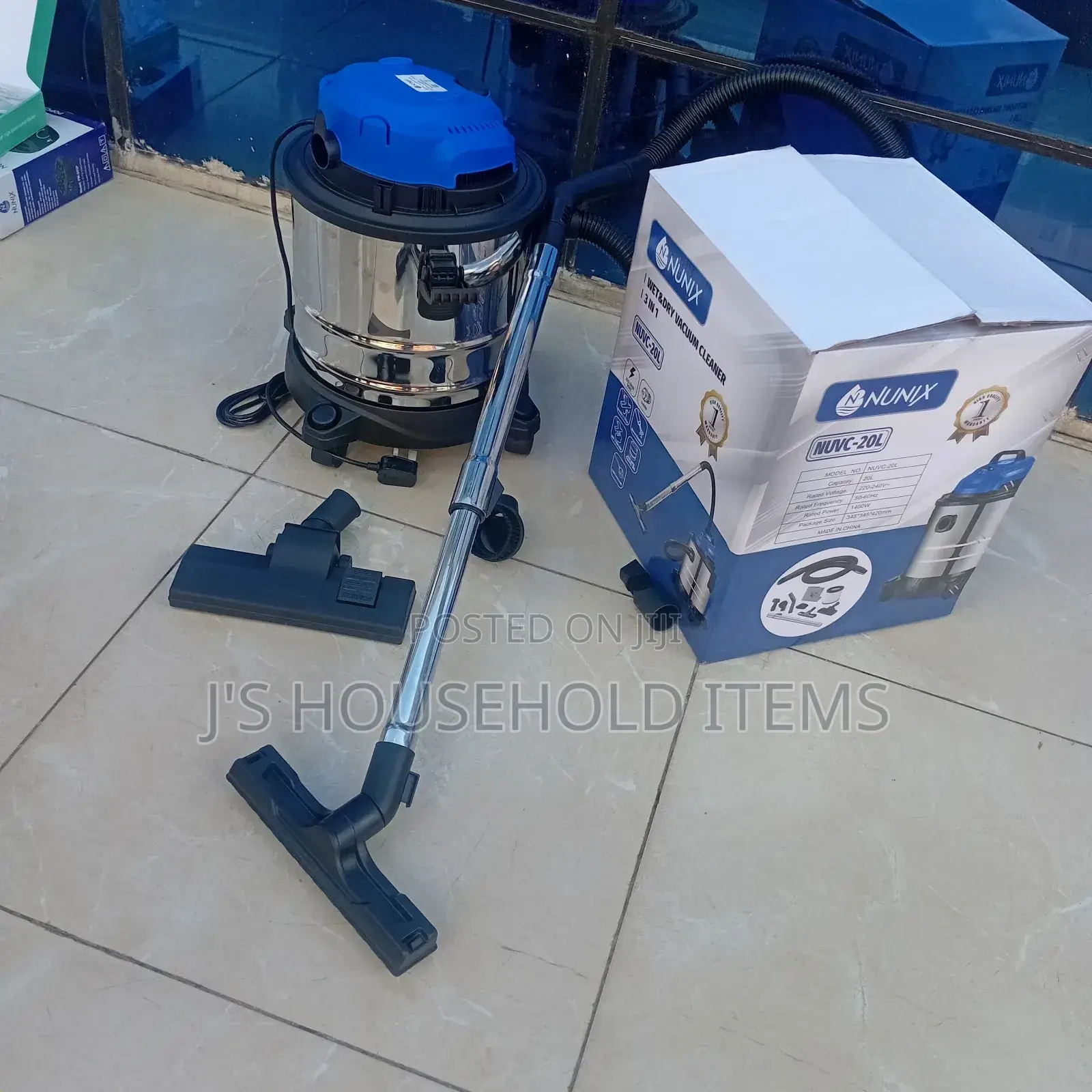 Nunix Vacuum Cleaner 20L