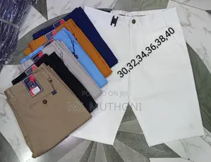 Men Khaki Shorts Available