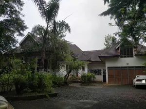 6bdrm Mansion in Ngong, Oluulua for sale