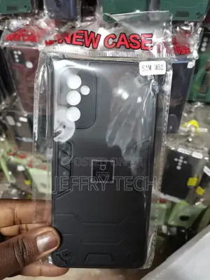 Galaxy M52 Shockproof Polycarbonate Hybrid Armor Case-Black