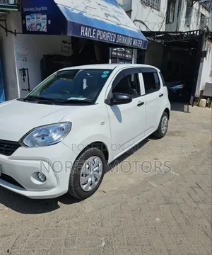 Toyota Passo 2017 White