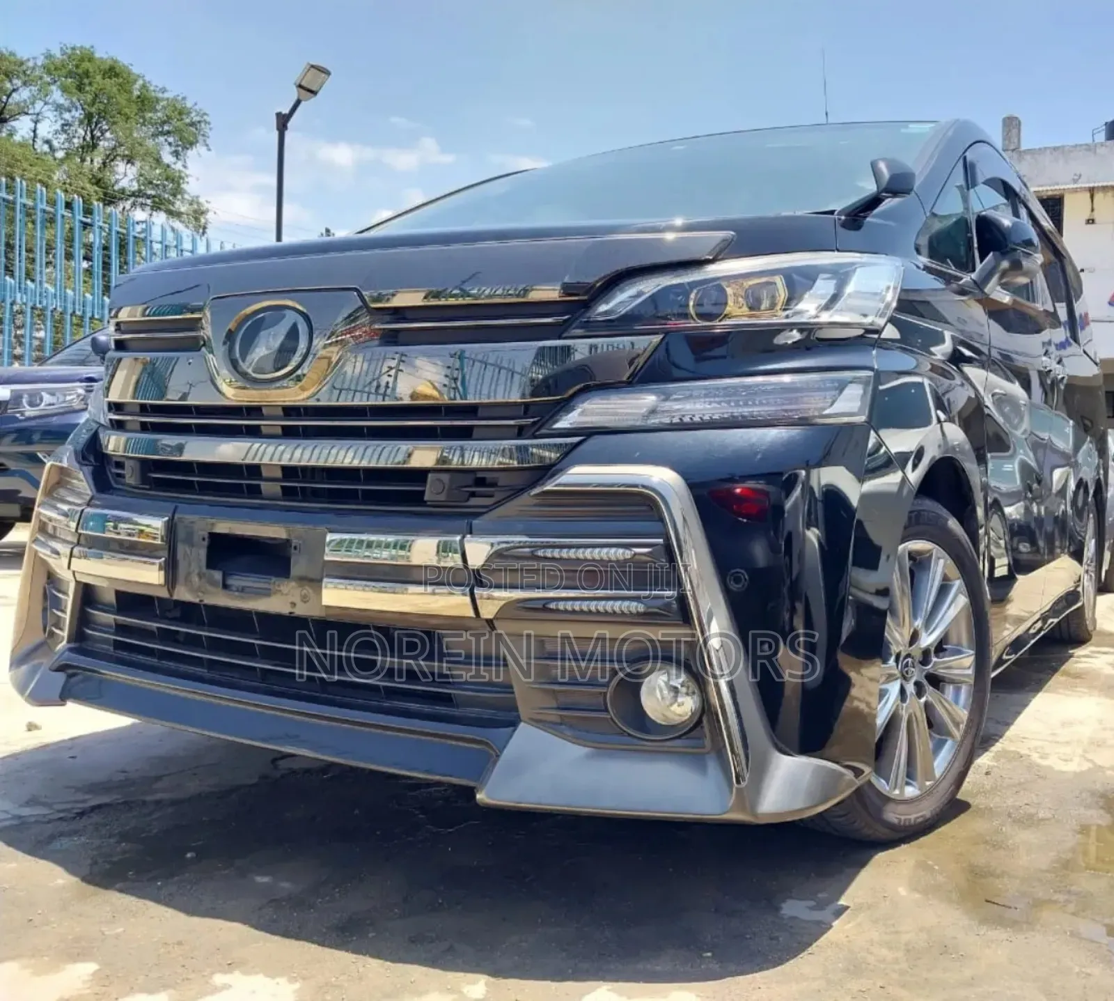 Toyota Vellfire 2018 Black