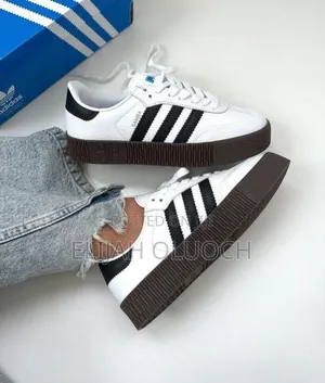 Adidas Samba
Double Sole