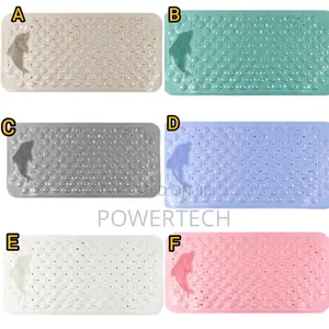 Antislip Bathroom Mats With a Scrubbing Foot Pad*