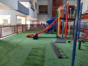 Front Yard Playarea Carpet