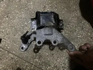 Nissan Sylphy Note Engine Mounting