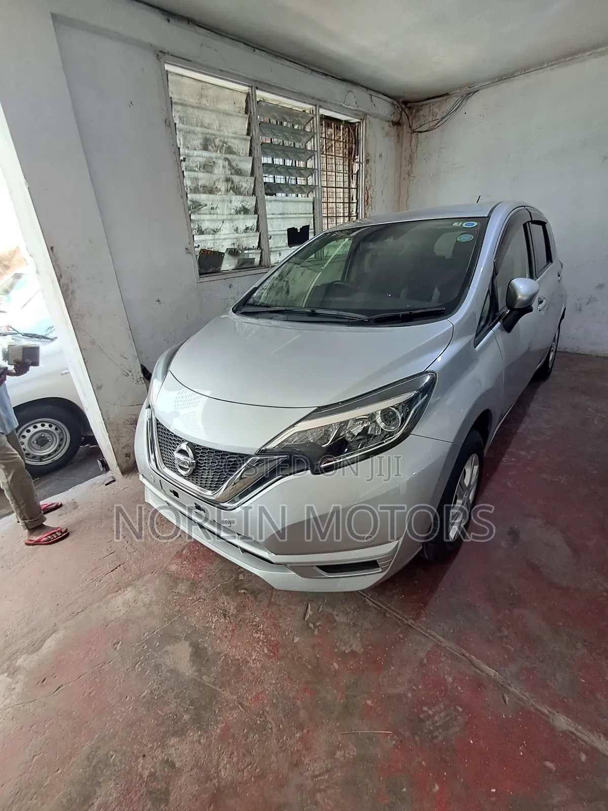 Nissan Note 1.6 Petrol 2017 Gray