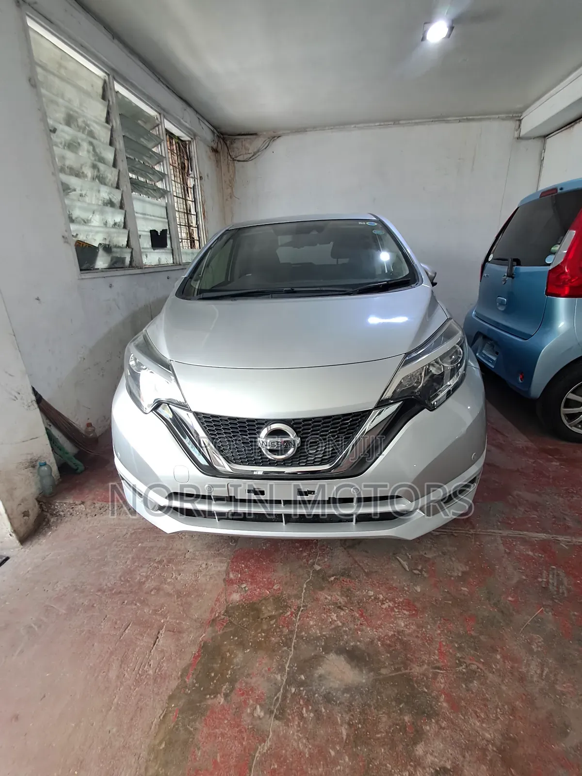 Nissan Note 1.6 Petrol 2017 Gray