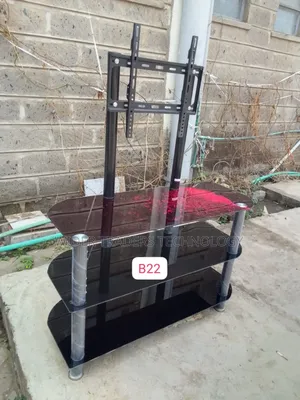 *Executive TV Stand With Tv Bracket Black