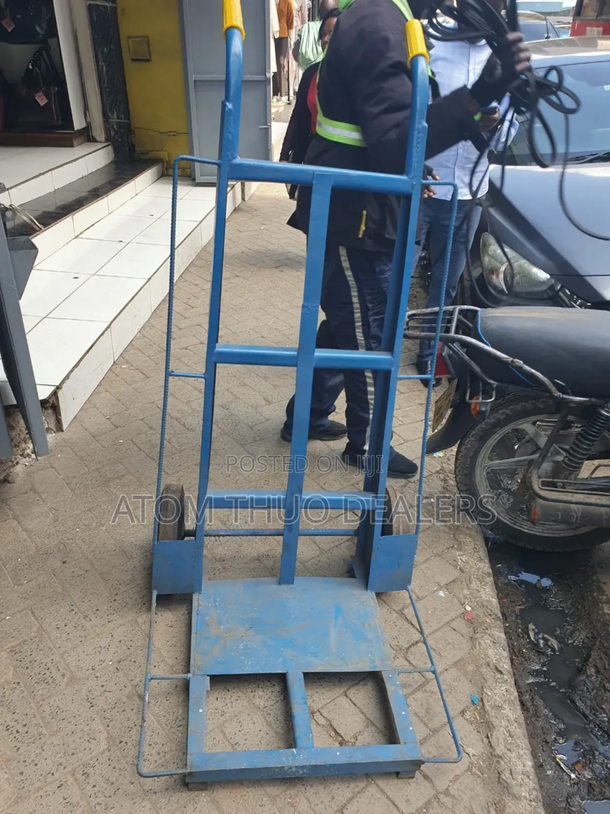 Trolley Luggage Delivery