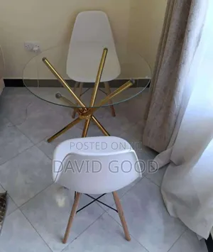Dinning Table With Two Chairs