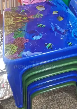 Flower Plastic Tables