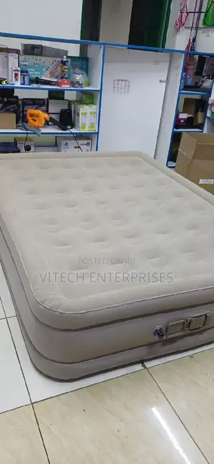 Inflatable Queen Size Airbed Mattress