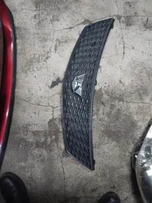 Grill Toyota Allion 260
